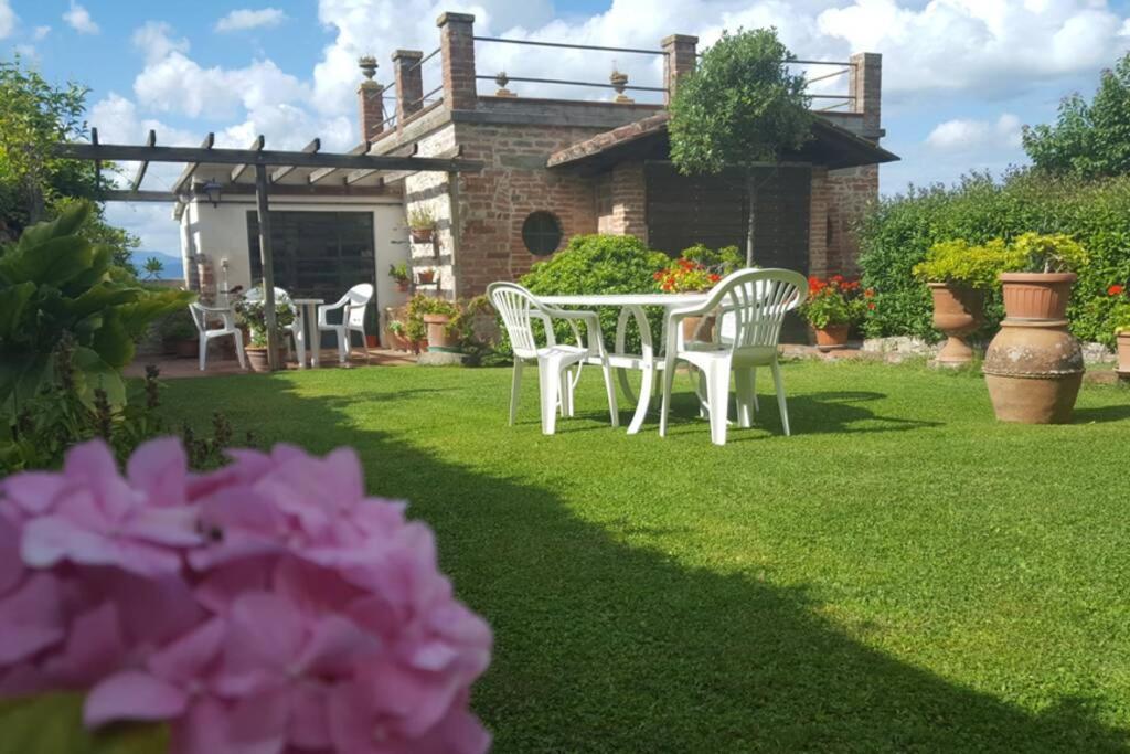 Bellavista La Tua Romantica Vacanza Sul Trasimeno 카스틸리오네델라고 외부 사진
