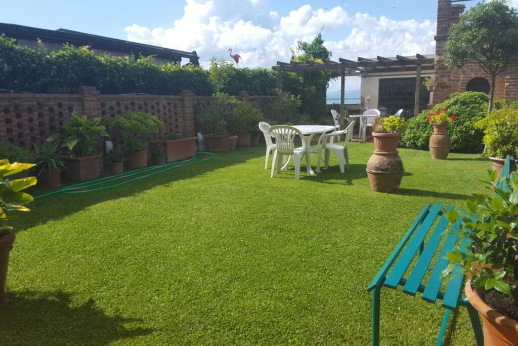 Bellavista La Tua Romantica Vacanza Sul Trasimeno 카스틸리오네델라고 외부 사진
