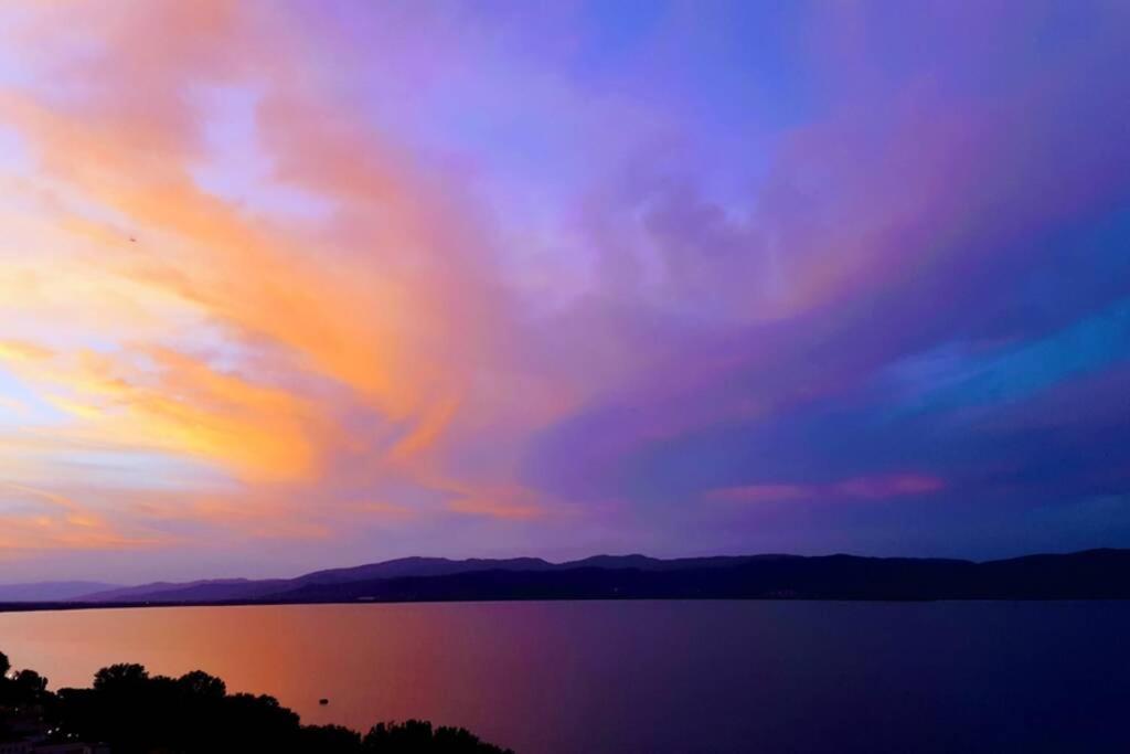 Bellavista La Tua Romantica Vacanza Sul Trasimeno 카스틸리오네델라고 외부 사진